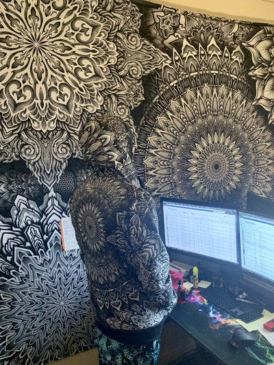 Mandala Bloom V2 Tapestry Tapestry Electro Threads