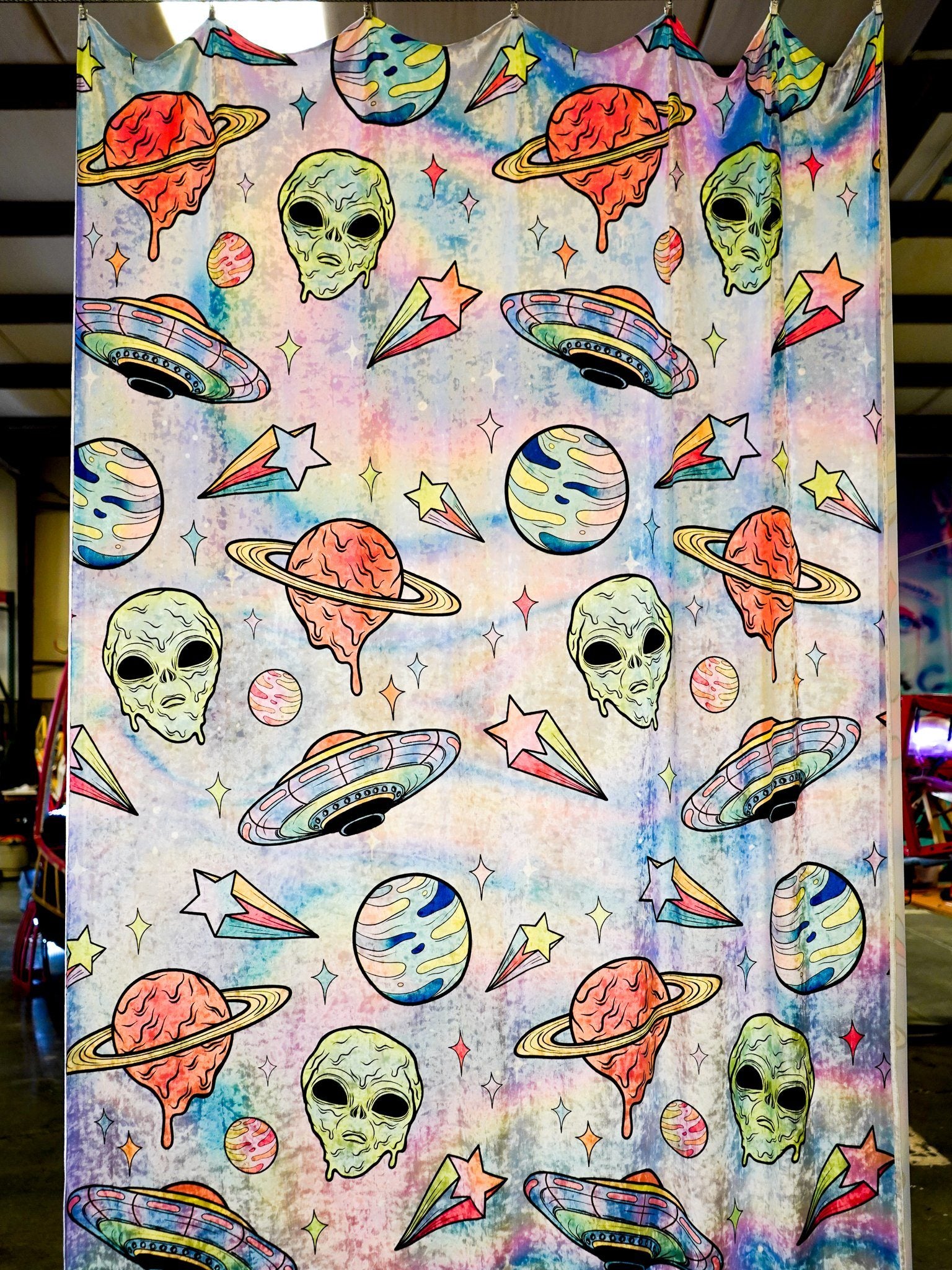 Neon Alien Heads Tapestry Tapestry Electro Threads 