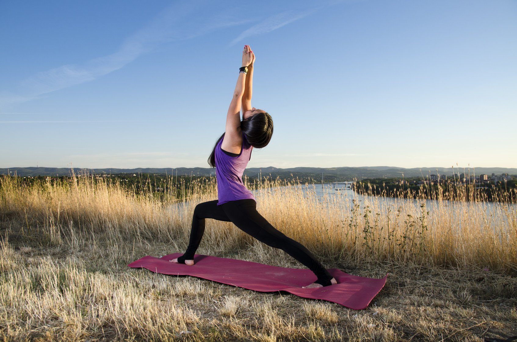 Why Are Women's Yoga Pants Becoming so Popular?