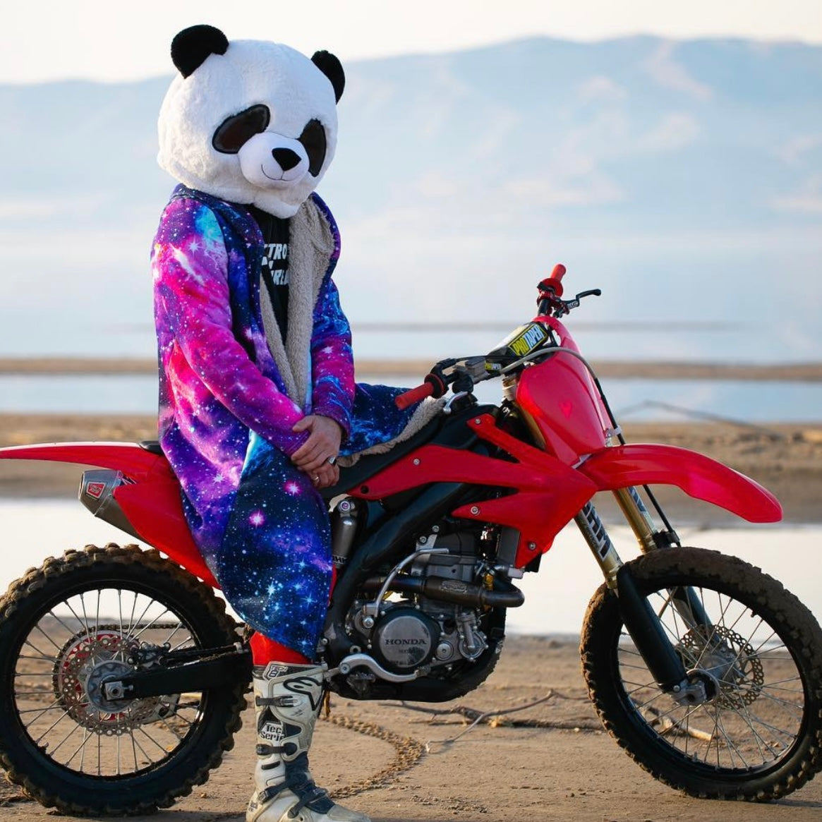 ELECTRO THREADS | FESTIVAL, RAVE AND EDM APPAREL | 2025