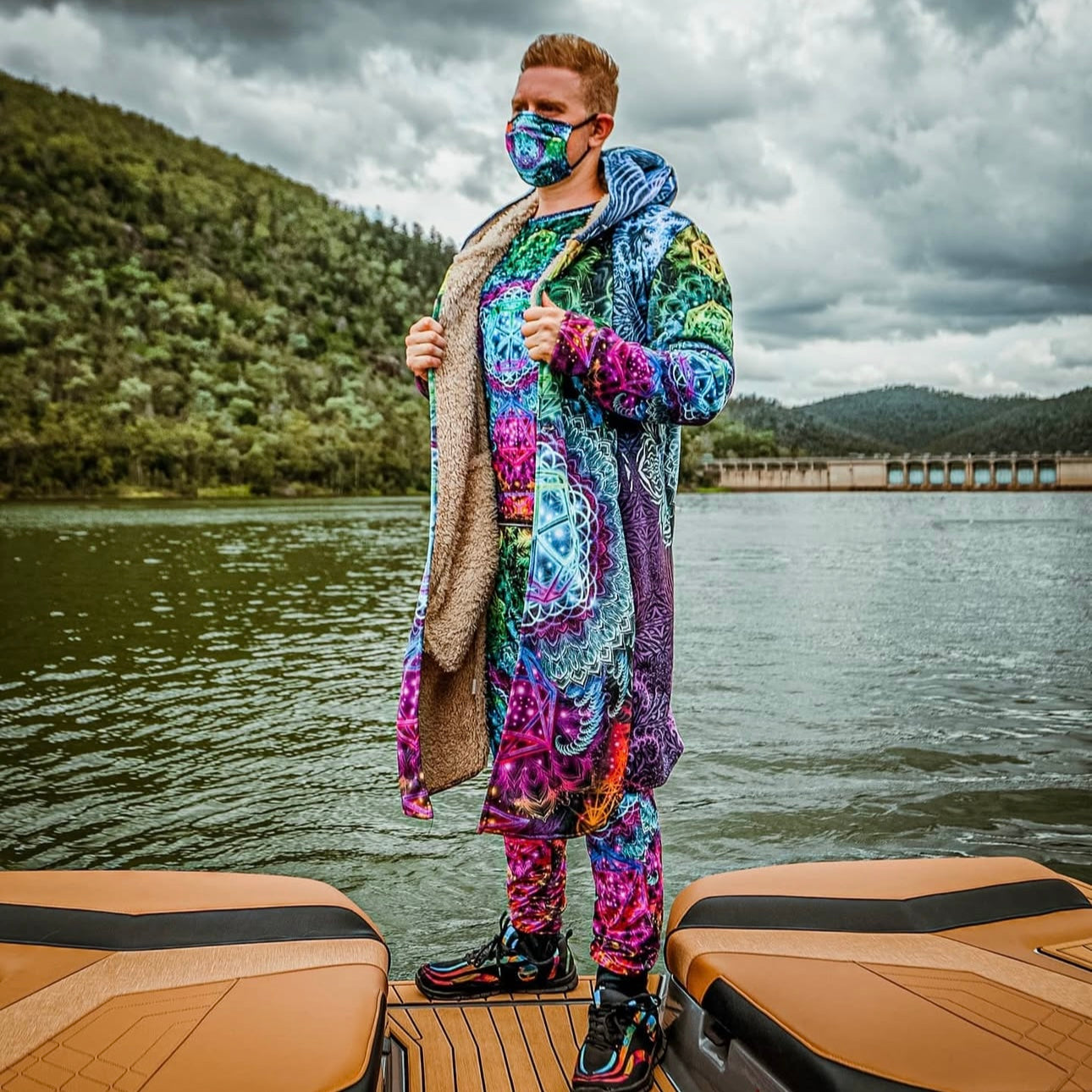 ELECTRO THREADS | FESTIVAL, RAVE AND EDM APPAREL | 2025