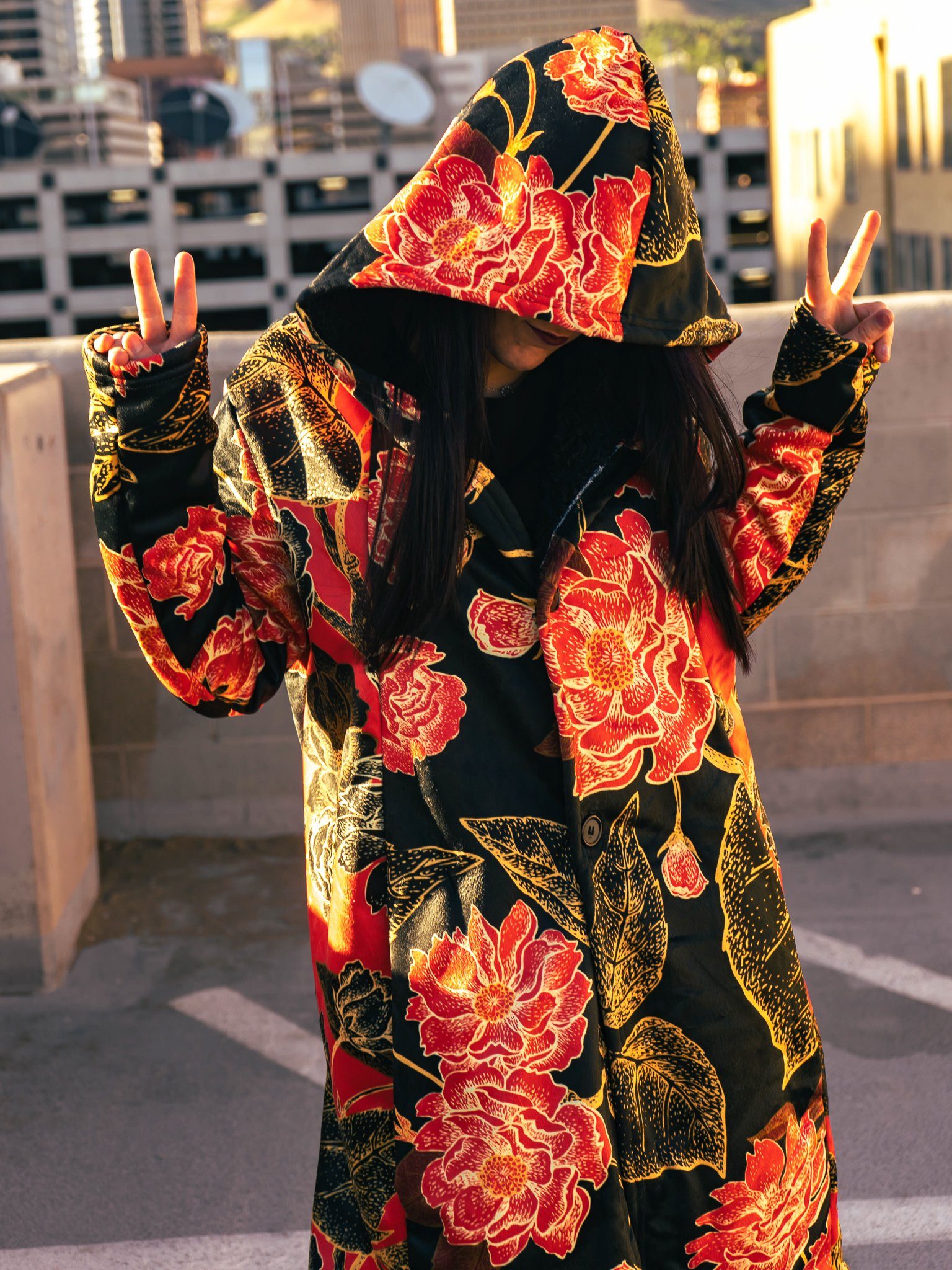 Red Roses (Black) Dream Cloak Dream Cloak Electro Threads 